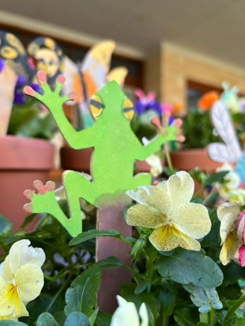 Frog Planter Stake